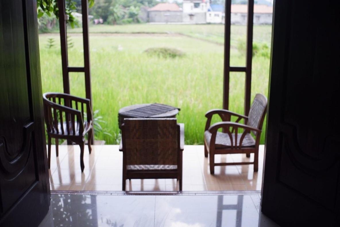 Lotus 2 Guest House Magelang Exterior photo